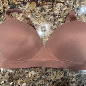 SOMA Smooth Beige 38DD Enbliss Wireless Bra Pure Comfort Major Support